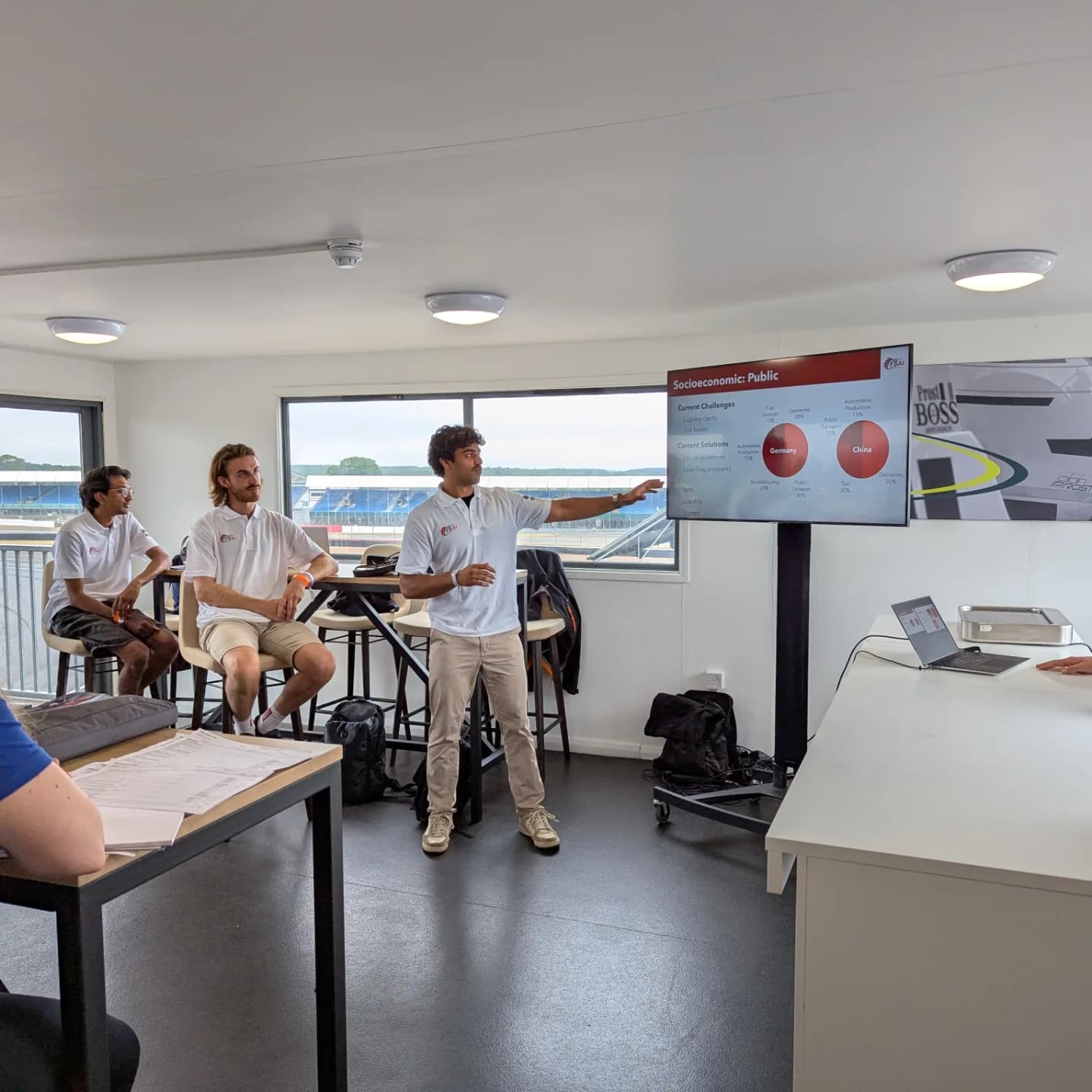 static_events background